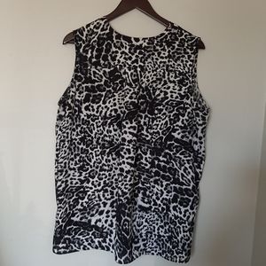 RACHEL ZOE LA Sleeveless V Neck Button Down Pleated Black+White Animal Print Top